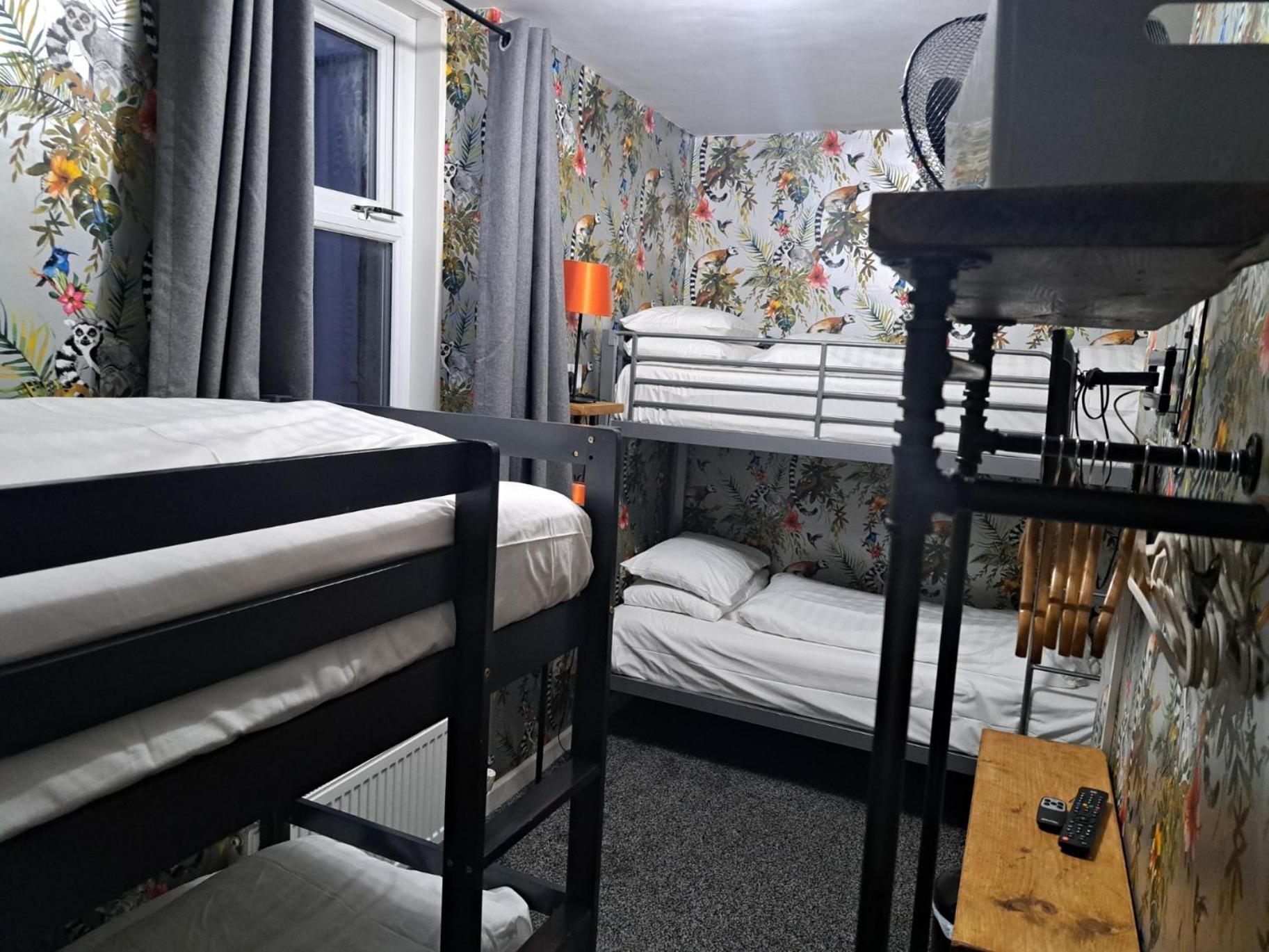 Vinnie'S Family Hotel Blackpool Værelse billede