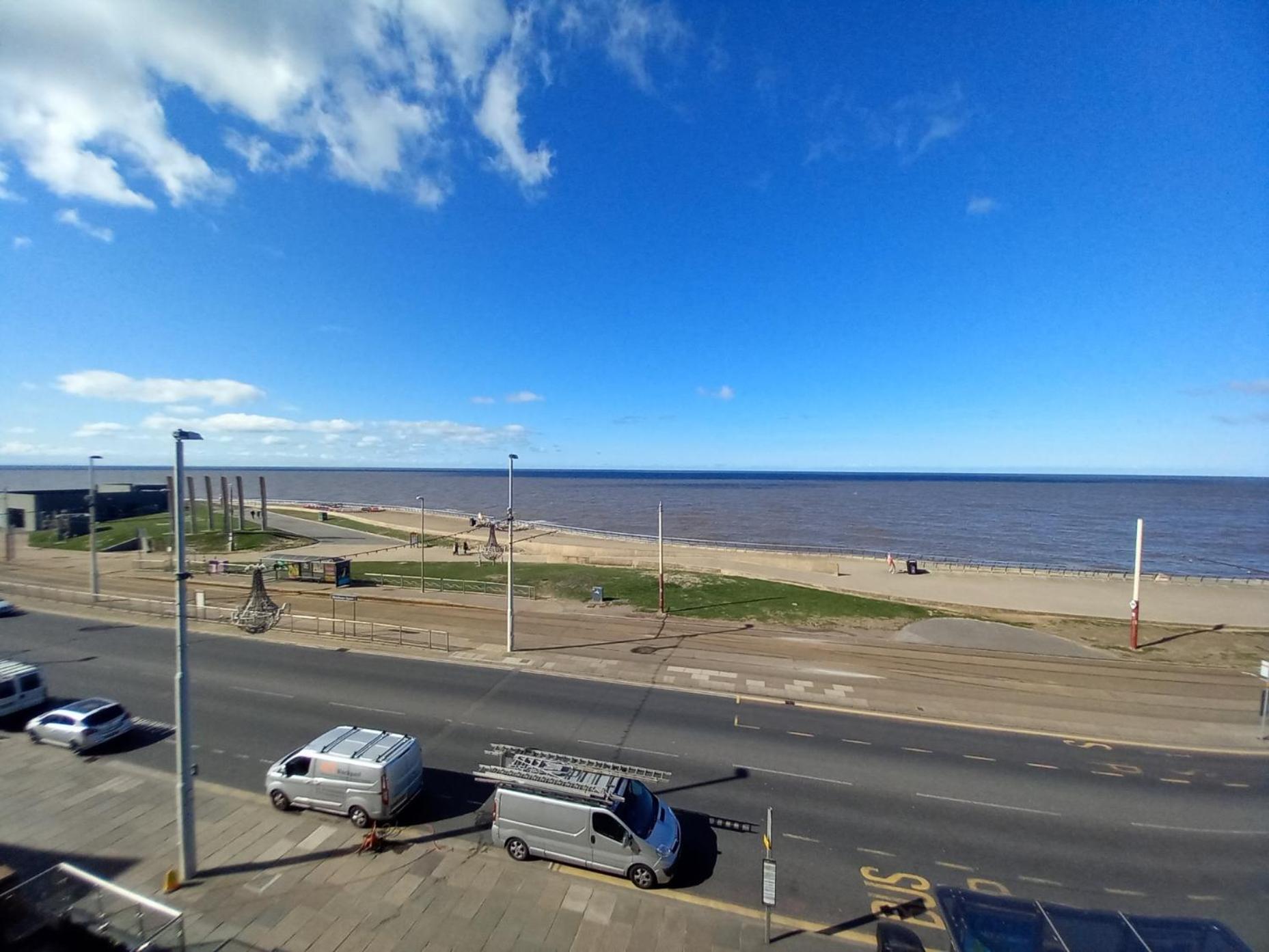 Vinnie'S Family Hotel Blackpool Eksteriør billede